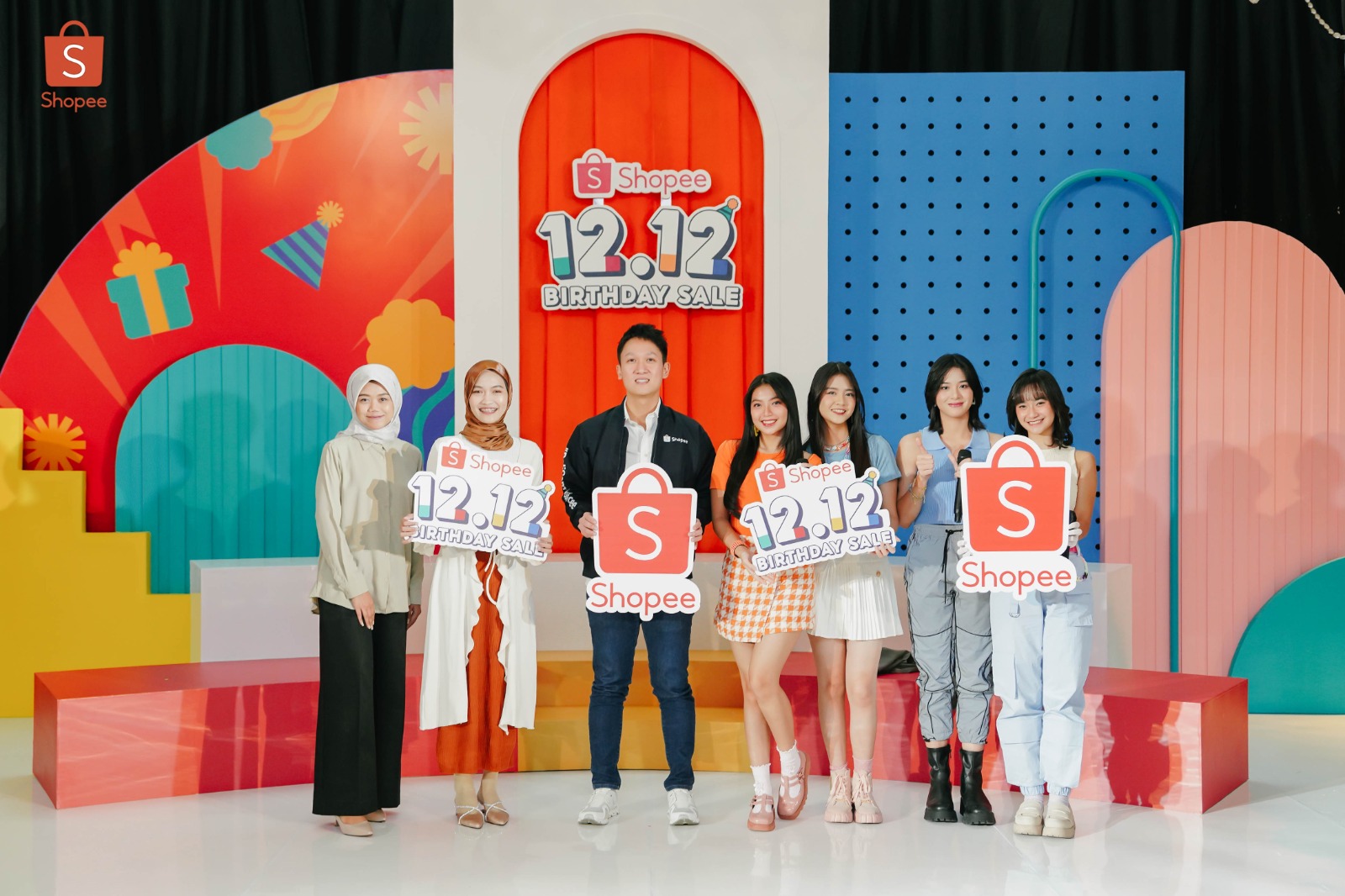 Shopee 12.12 Birthday Sale, Rayakan 8 Tahun Temani Pengguna Melalui Kolaborasi Bersama JKT48