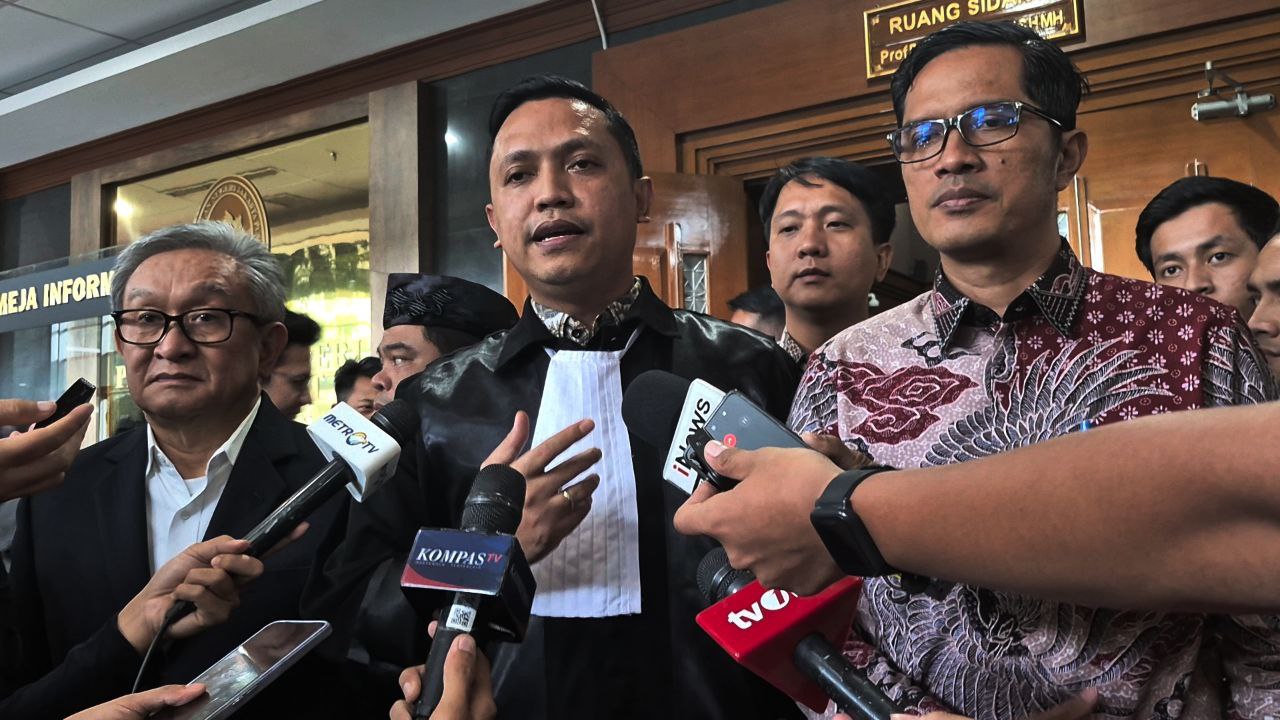 Hasto Jalani Sidang Vonis Kasus Suap Harun Masiku, Kuasa: Bakal Bebas!