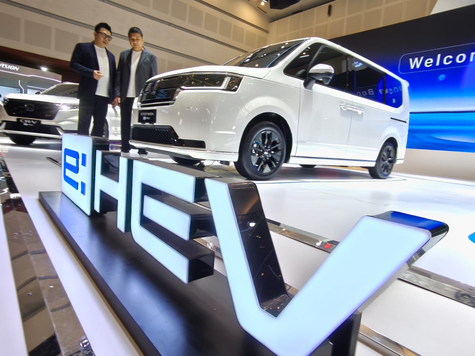 GIIAS Surabaya 2025, Honda Resmi Hadirkan STEP WGN e:HEV: UMPV Hybrid 7-Seater Pertama Honda di Indonesia