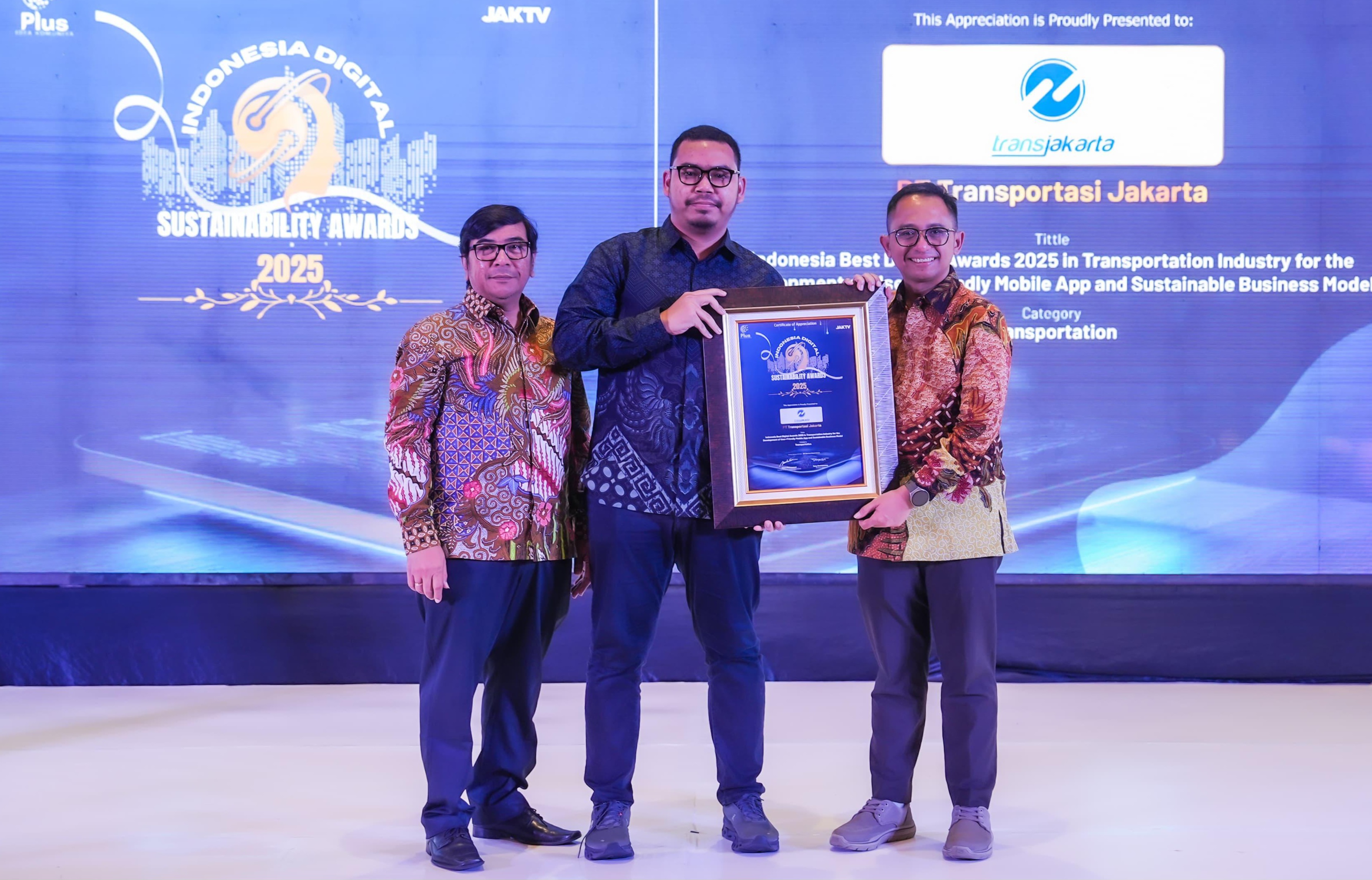 Aplikasi Transjakarta Gondol Penghargaan Indonesia Digital Sustainability Awards 2025