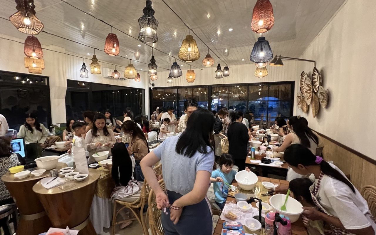 Workshop Layers of Love, Perkuat Bonding Ibu dan Anak lewat Baking dan Hypnoparenting