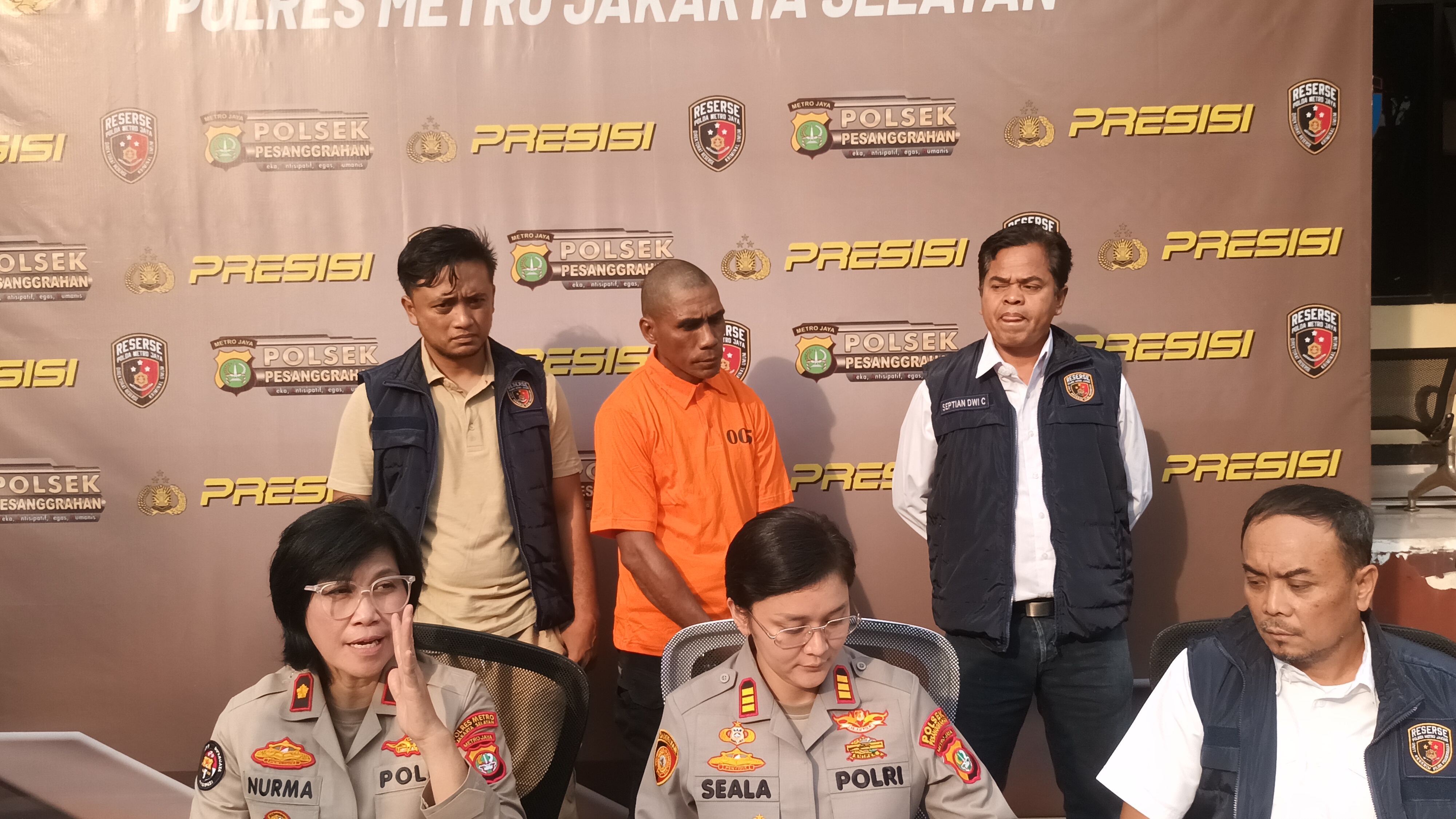 Polisi Amankan Pria Berbuat Senonoh di Depan Anak SD di Jaksel, Ternyata Pelatih Tinju