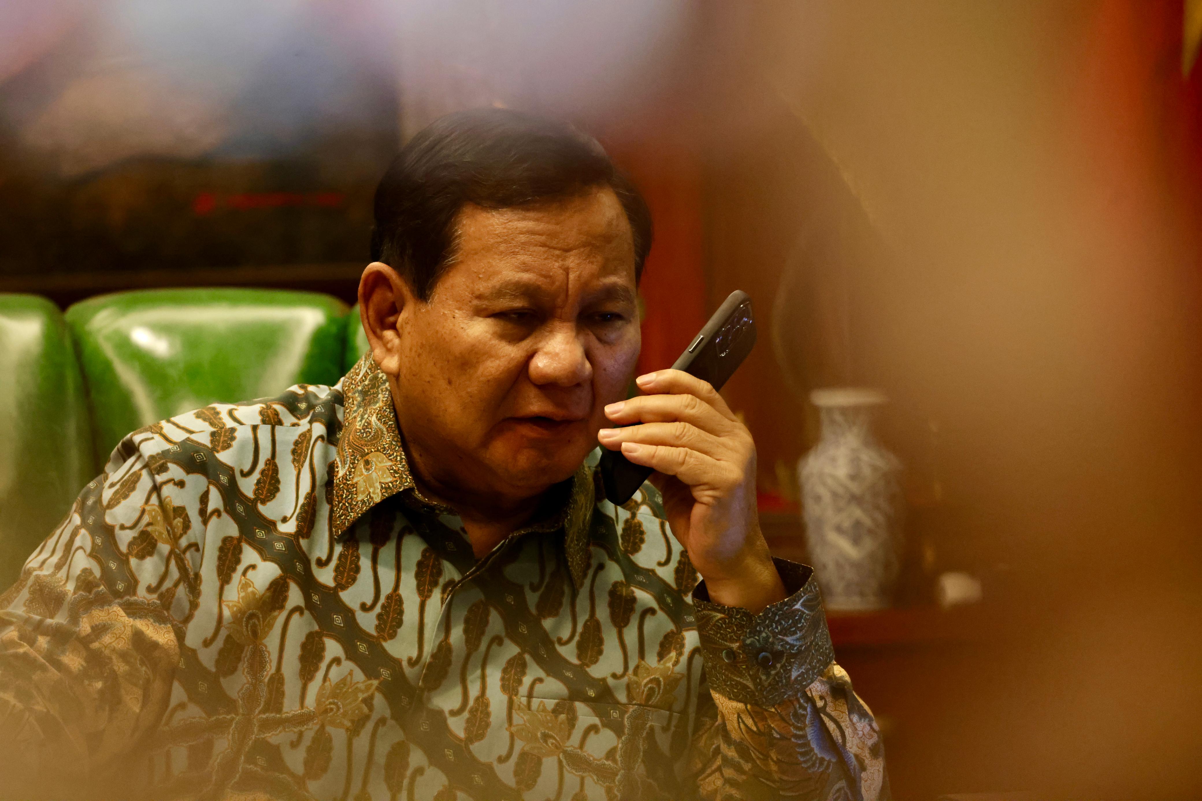 Jumlah Menteri Prabowo-Gibran Diisukan 40 Orang, Ganjar: Nggak Boleh!