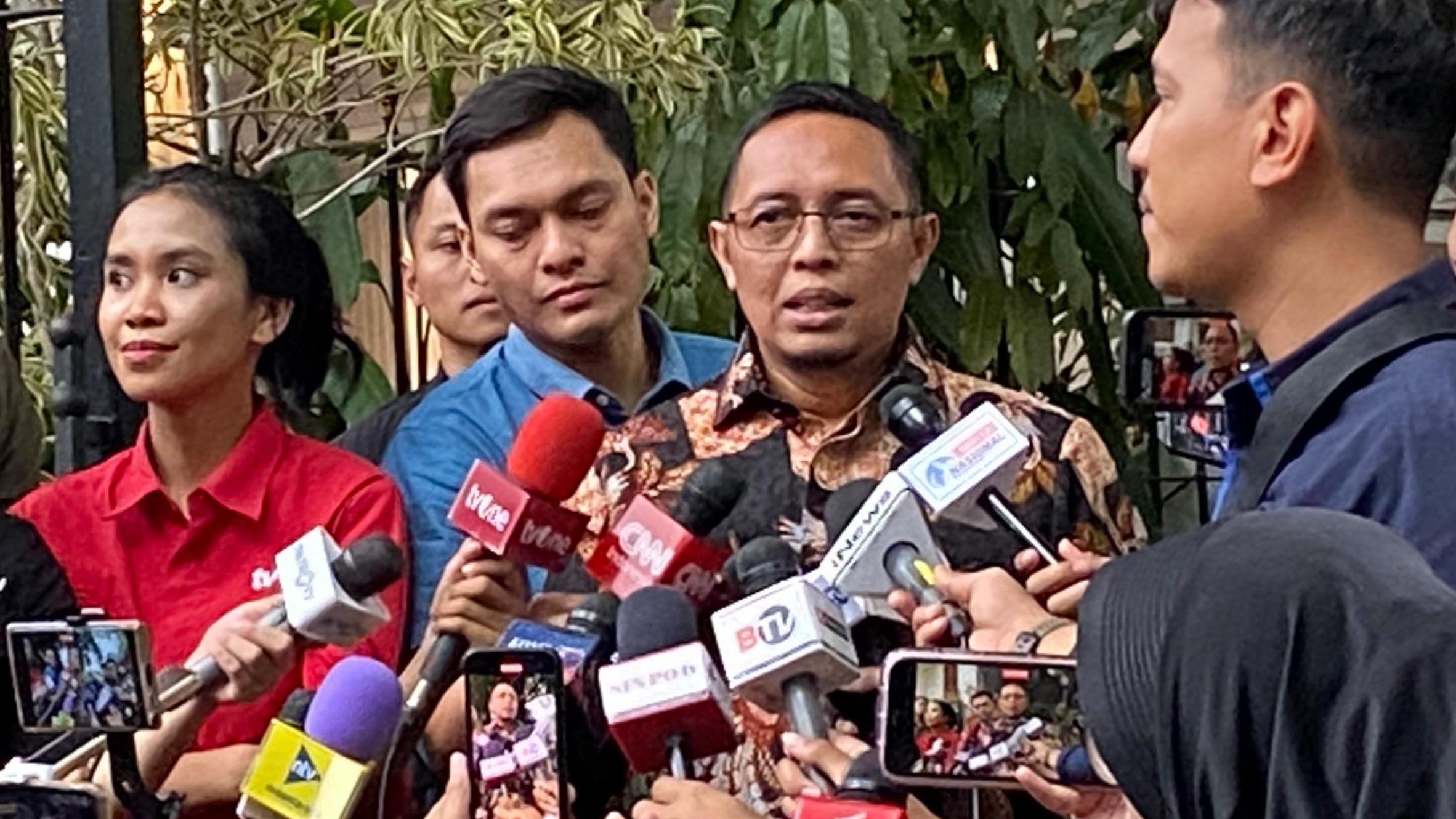 Temui Prabowo, Hasan Nasbi Ngaku Bakal Diberi Mandat Tak Jauh Dari Jabatan Sebelumnya