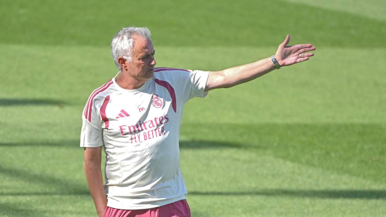 Real Madrid Gagal Gaet Rodri, Mourinho Andalkan Bernardo Silva dan Guler di Tengah