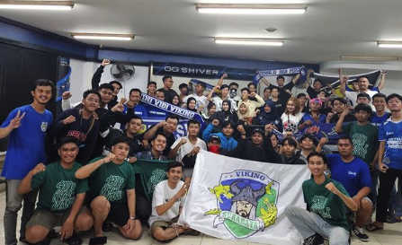 Persib vs Persija: Rivalitas di Lapangan, Persaudaraan di Surabaya