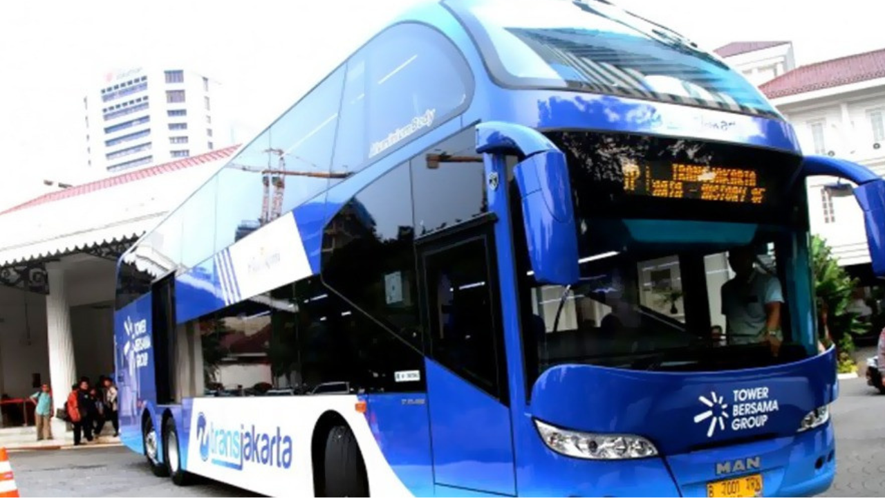 Jadwal dan Rute Naik Bus Wisata Tingkat di Jakarta, Keliling Kota Metropolitan Gratis!