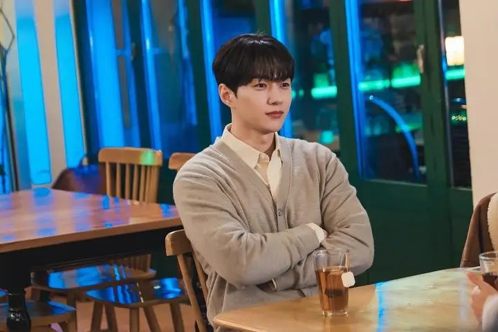Kim Myung-soo Perankan Karakter Beda MBTI dalam Love in Sync
