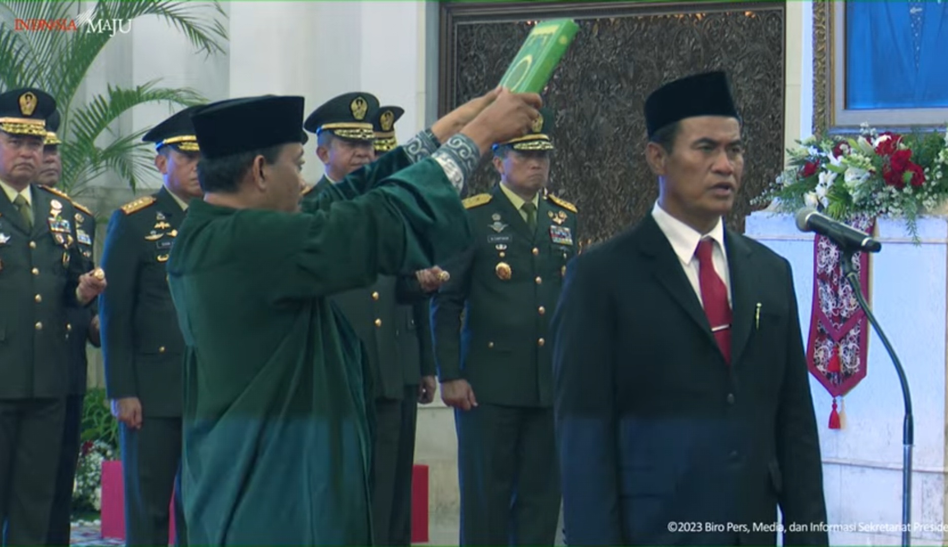 Bukan AHY, Jokowi Resmi Lantik Amran Sulaiman Jadi Menteri Pertanian Gantikan SYL