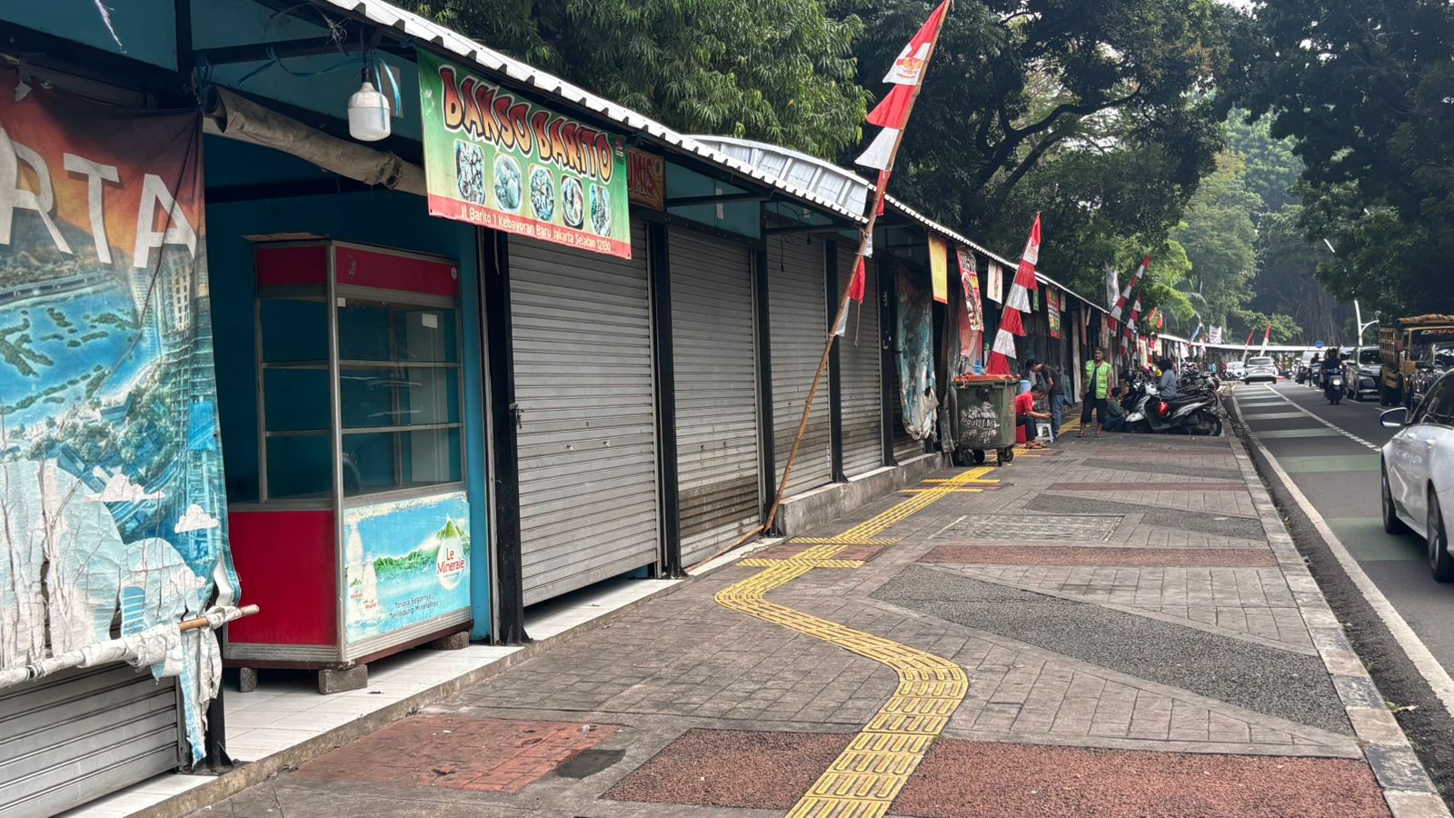   Pemprov DKI Siapkan Pilihan Loksem untuk Pedagang Pasar Barito, Gratis Sewa 3 Bulan