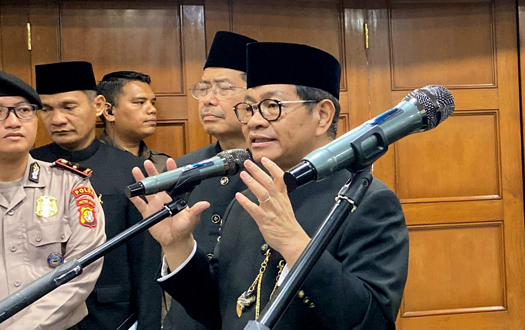 Pramono Resmi Lantik 59 Pejabat Pemprov DKI, 3 Wali Kota dan Bupati Dirotasi