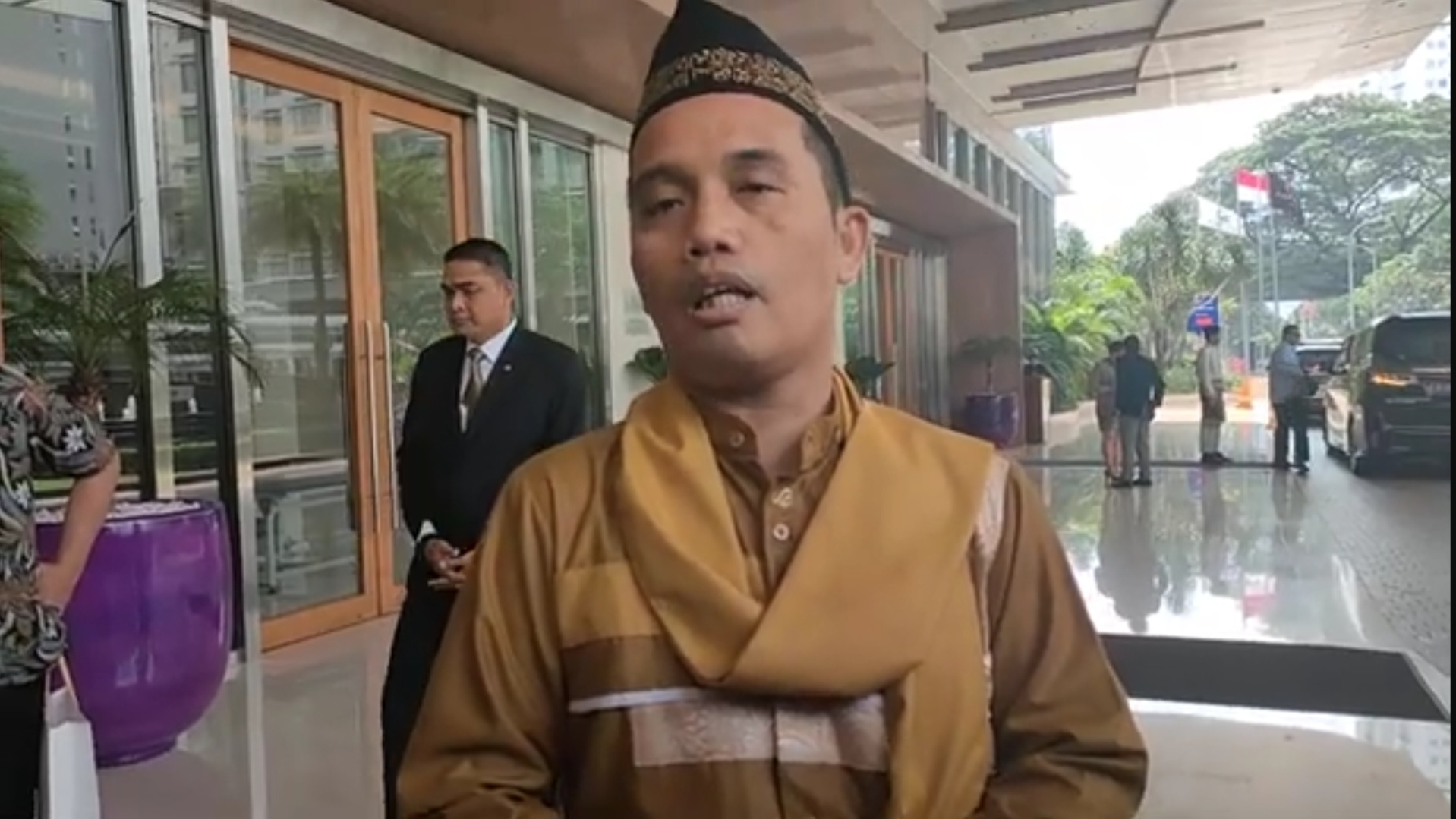 Ini 3 Pesan Ustad Maulana Untuk Pengantin Baru, Rizky Febian dan Mahalini