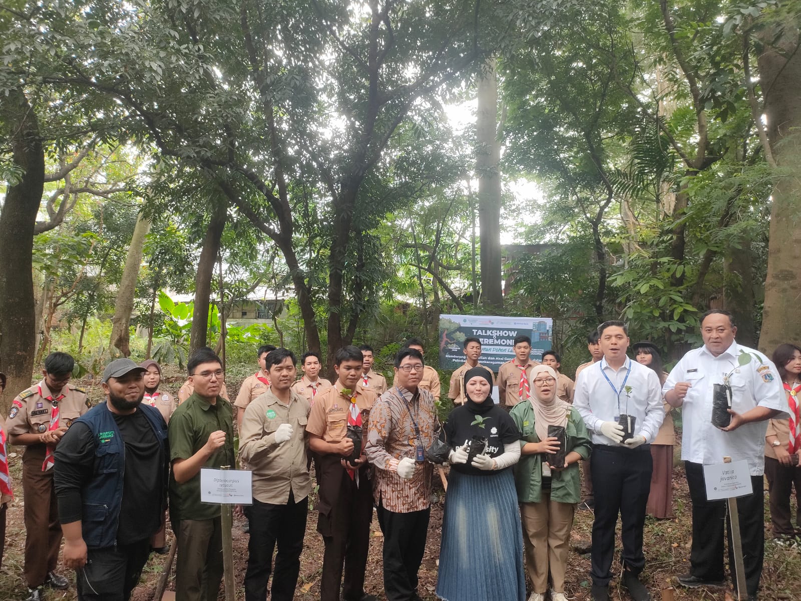 Kehati dan Bank Shinhan Dorong Semangat Konservasi Generasi Muda Melalui Talkshow dan Penanaman Pohon Langka   