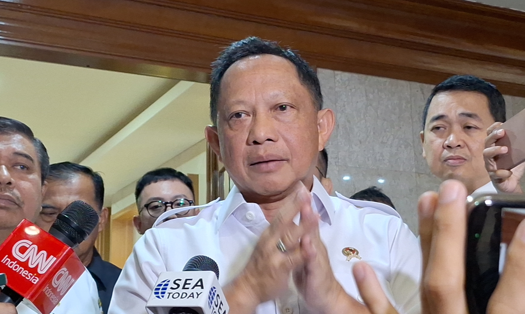Komisi II DPR RI Panggil Tito Karnavian Terkait Polemik Raja Ampat dan Penjualan Pulau di Anambas