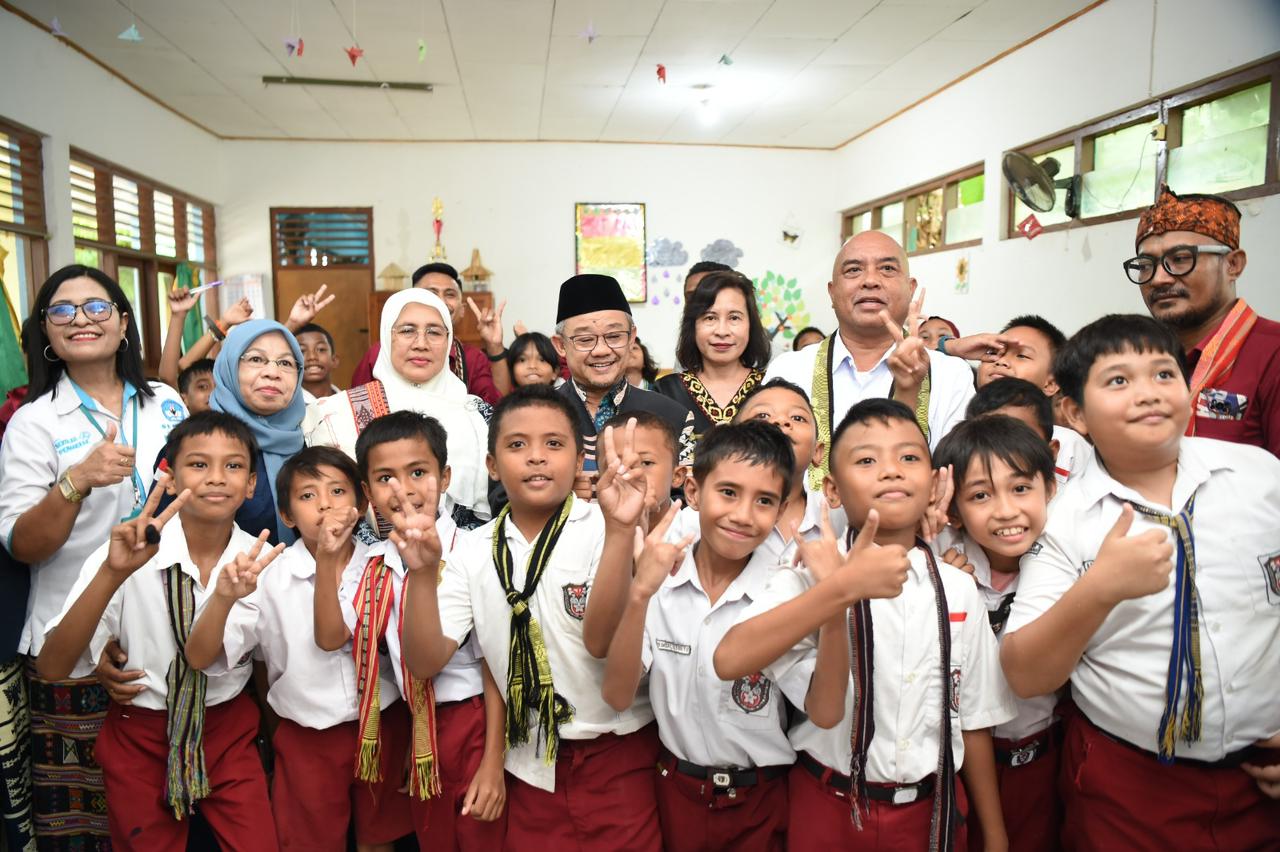 Miris! Anak Tidak Sekolah di NTT Capai 130 Ribu, Ini Kata Mendikdasmen Abdul Mu'ti