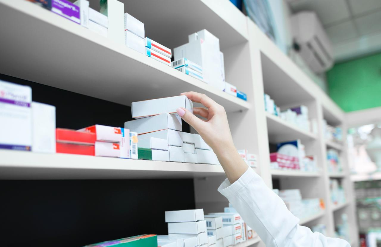 Profesi Farmasi di Era Modern: Saatnya Apoteker Maju ke Garis Terdepan