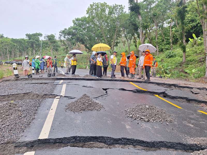 Jalur Lintas Selatan Ditangani Kementerian PUPR