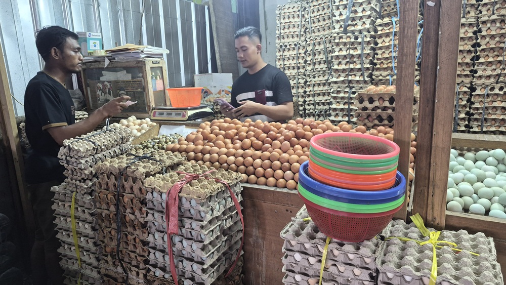 Harga BBM Nonsubsidi Naik, Gimana Imbasnya ke Harga Telur? Segini di Pasar Minggu