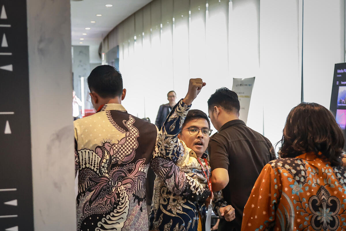 Aktivis Greenpeace Diseret dan Diusir dari Indonesia Critical Minerals di Hotel Pullman Buntut Protes Tambang Nikel Raja Ampat