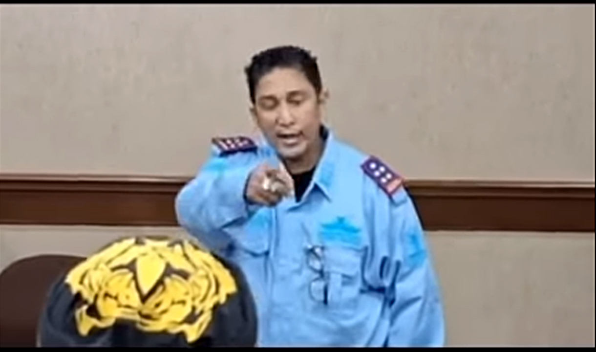 Hotman Paris Ketawai Firdaus Oiwobo Ngamuk di Sidang PSN PIK2: Kamu Tidak Boleh Sidang Ha ha!