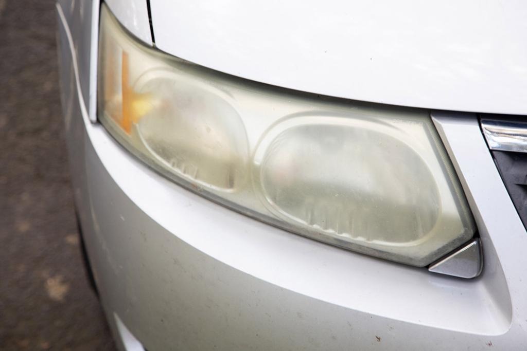 5 Cara Ampuh Atasi Lampu Kendaraan Menguning