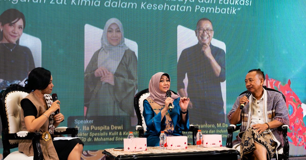 Gelar Wicara Bahaya Zat Kimia terhadap Kesehatan Pengrajin Batik Warnai Loka Batik 2025