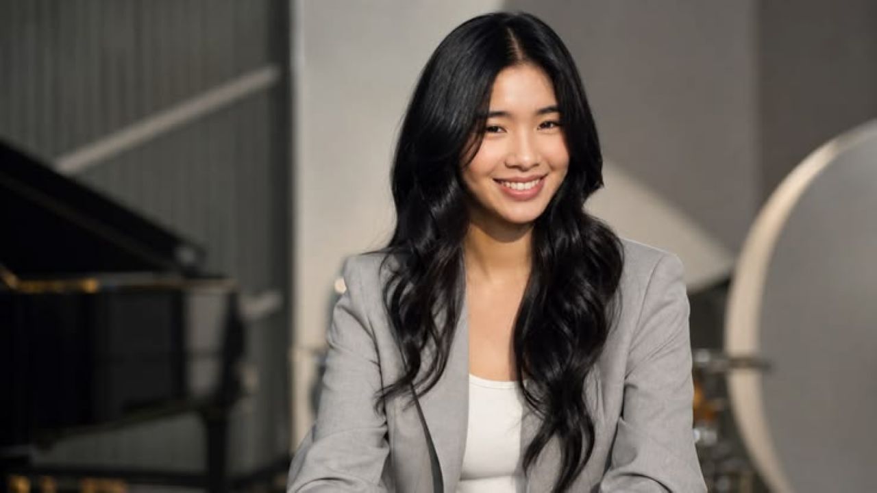 Sophia KATSEYE Absen dari Tur Eropa, Ini Perkiraan Comeback-nya