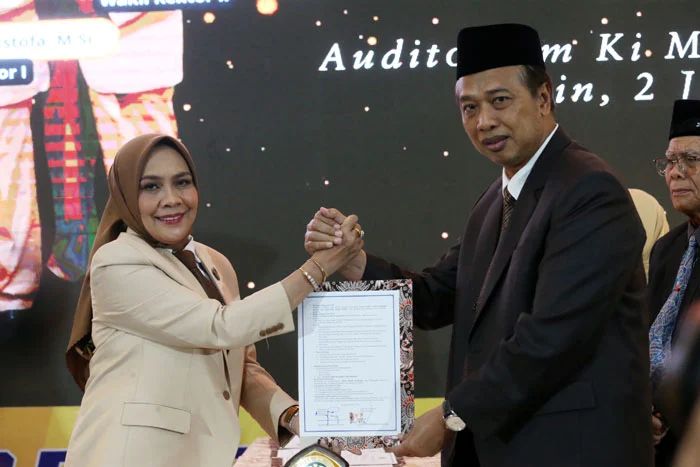 Pemimpin Visioner: Siti Marwiyah Pertegas Komitmen Majukan Unitomo