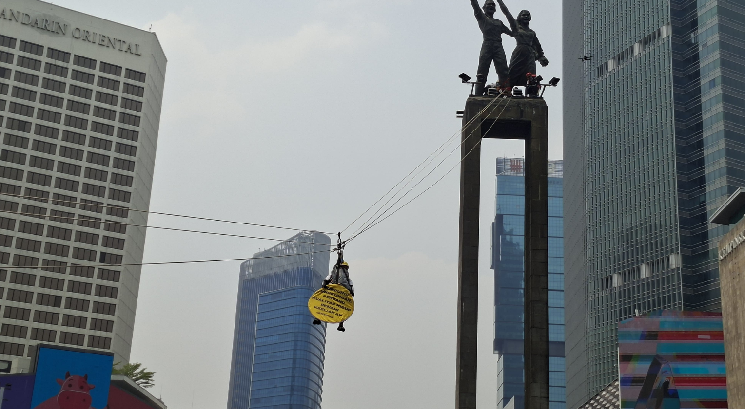 Polisi Berdalih 11 Aktivis Greenpeace Bukan Ditangkap, Sebut Kondisi Fisik Jadi Alasan