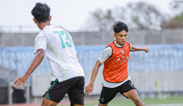 Kasim Botan Diplot Jadi Bek Kanan Persebaya, Koko Ari Comeback?