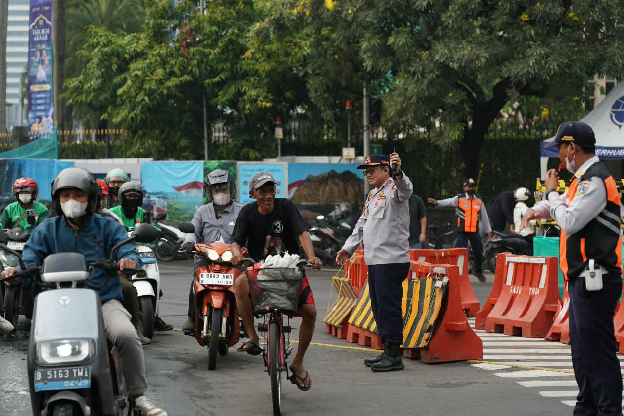 Atasi Kemacetan Jakarta, 1.420 Personel Dishub Diterjunkan di 90 Titik Prioritas