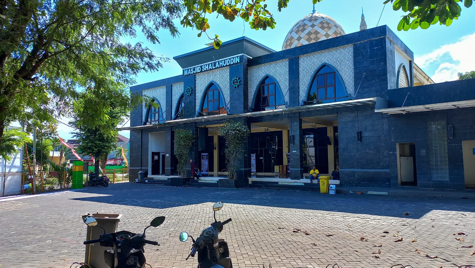 Serial Geliat Masjid Perumahan (Seri 2); Masjid Shalahuddin Sidoarjo; Digagas Ramah Disabilitas