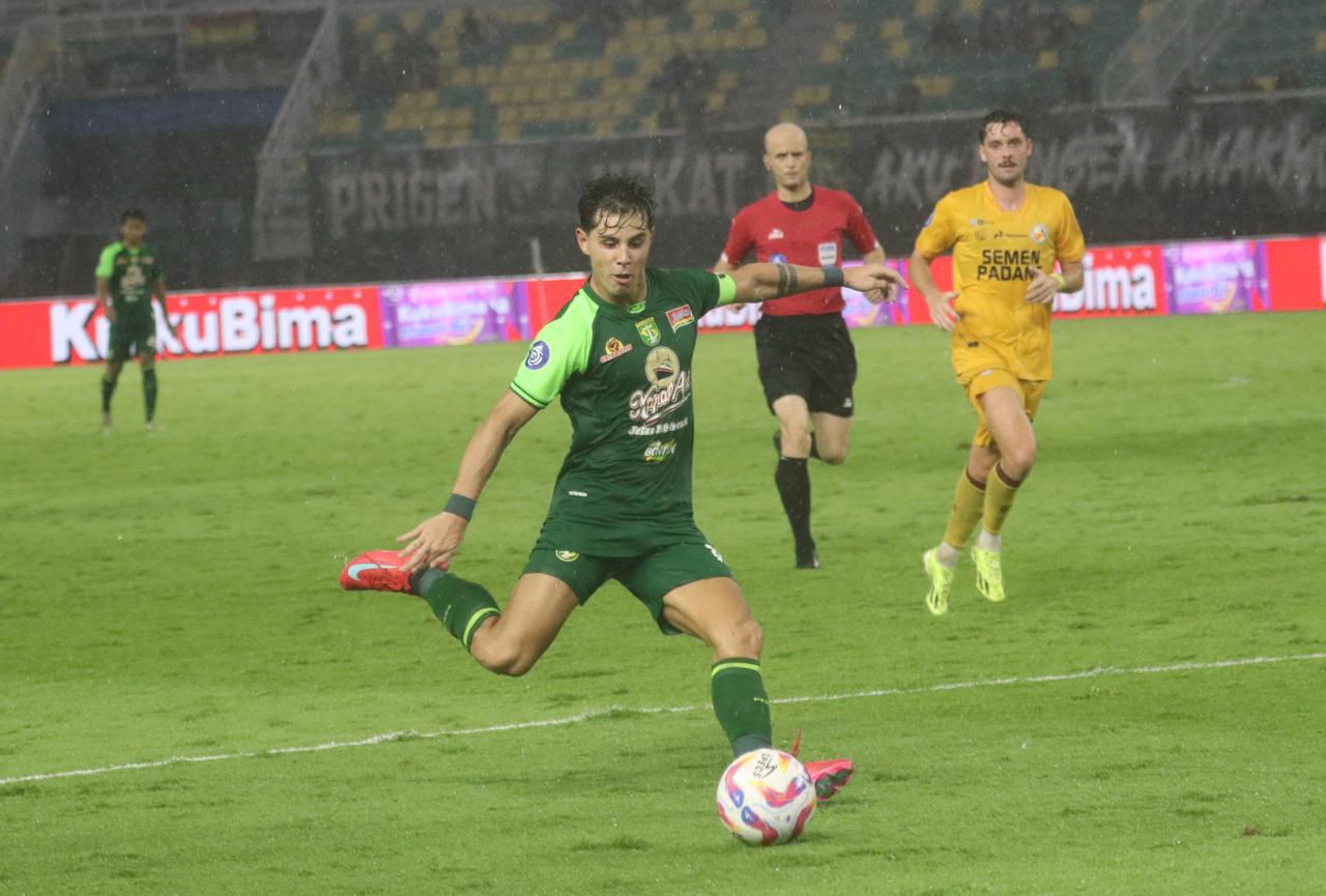 Kapten Persebaya Bruno Moreira Tegaskan Bajol Ijo Berbenah, Sapu Bersih 2 Laga Sisa!