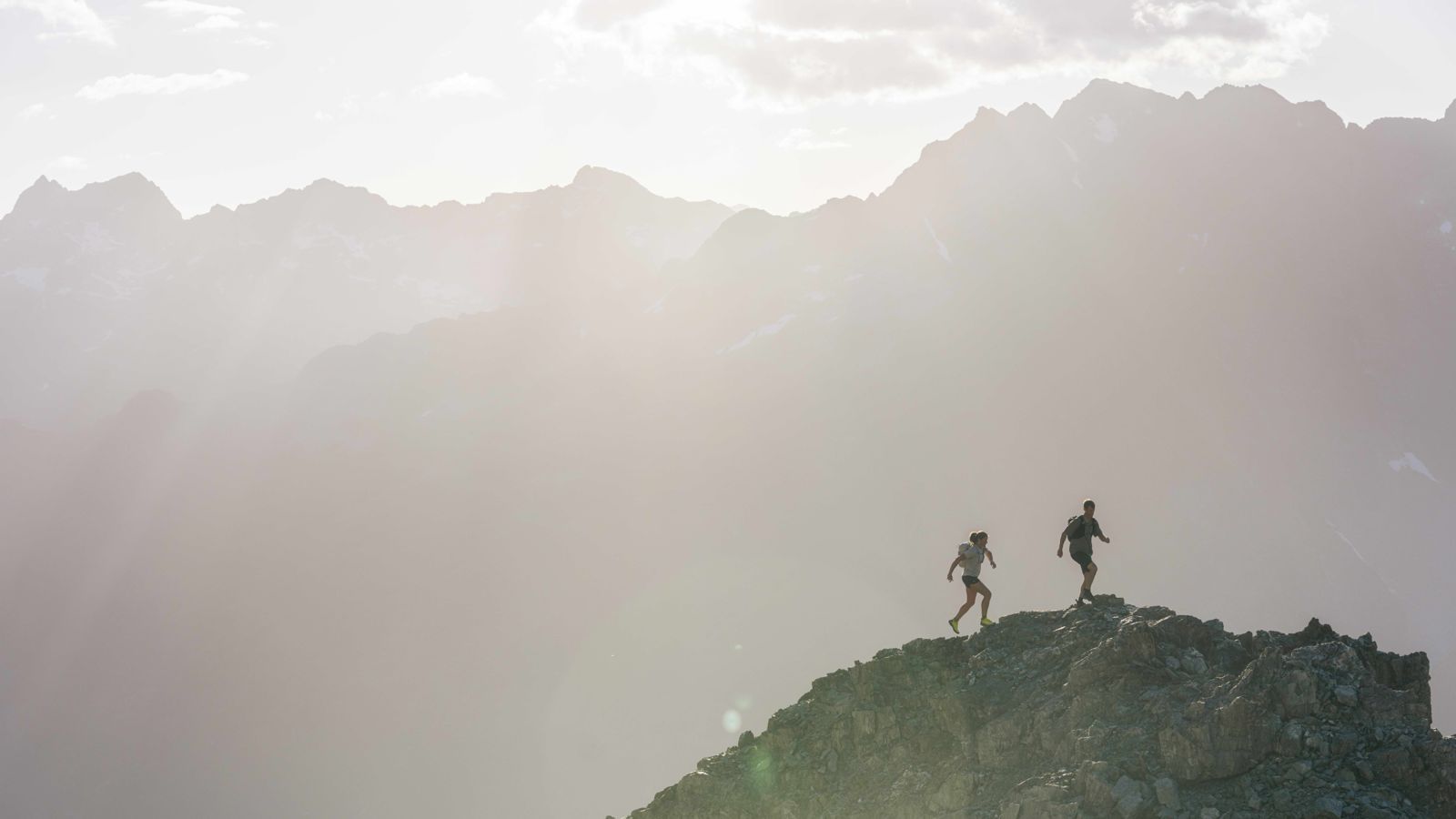 Label Perlengkapan Olahraga Asal Kanada Warning Konsumen, Ada Toko Ilegal di Mal Jakarta