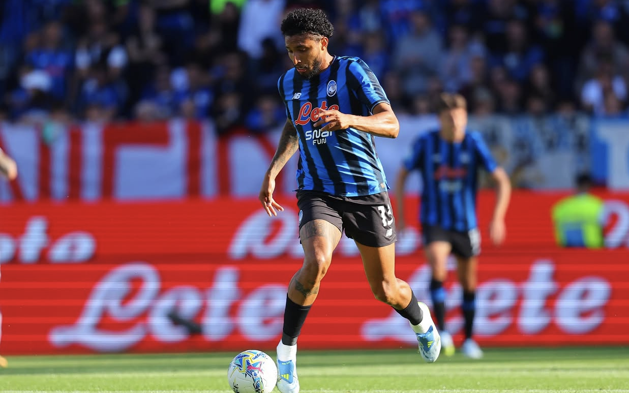 Manchester United Tuntaskan Transfer Ederson, Real Madrid Dapatkan Denzel Dumfries 