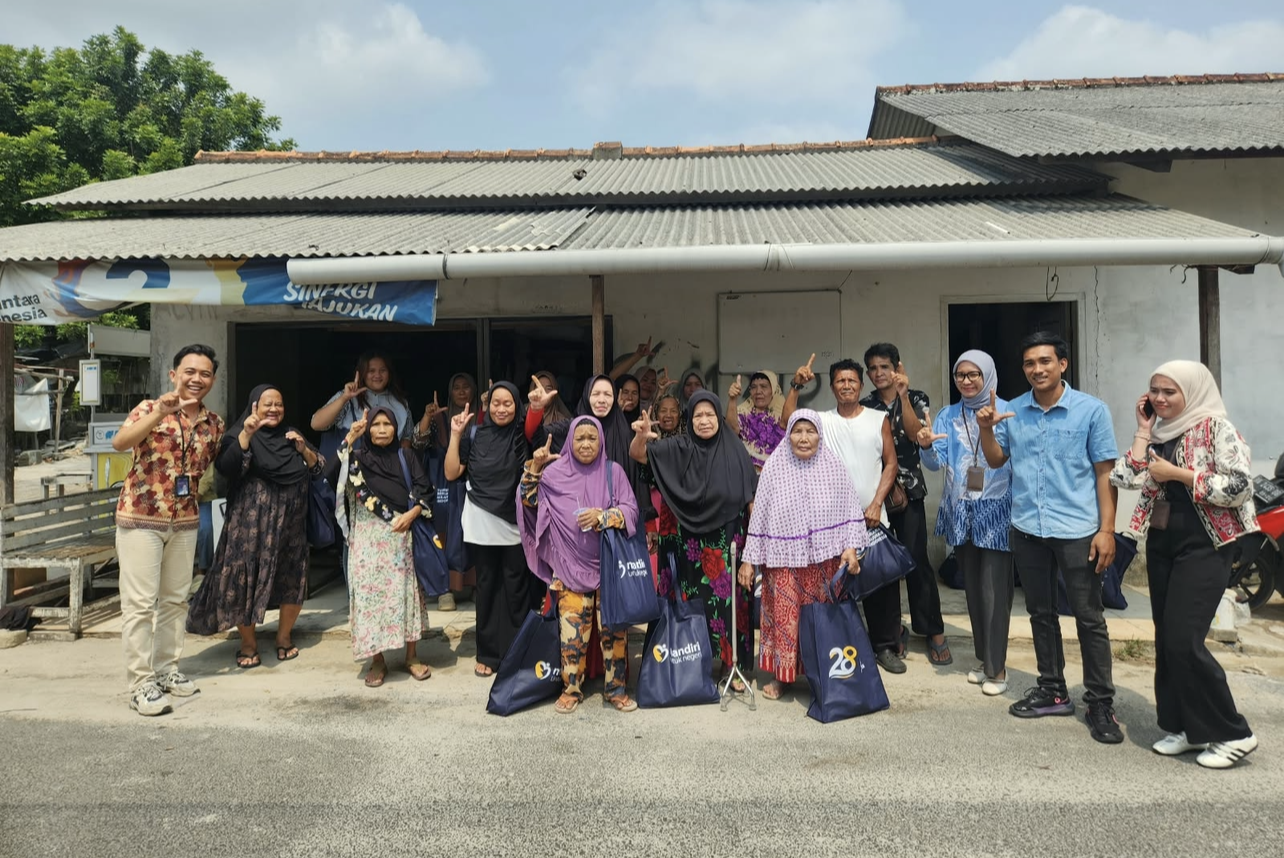 HUT ke-28 Bank Mandiri, Bagikan 59.080 Paket Sembako dan Santunan untuk 2.800 Anak Yatim