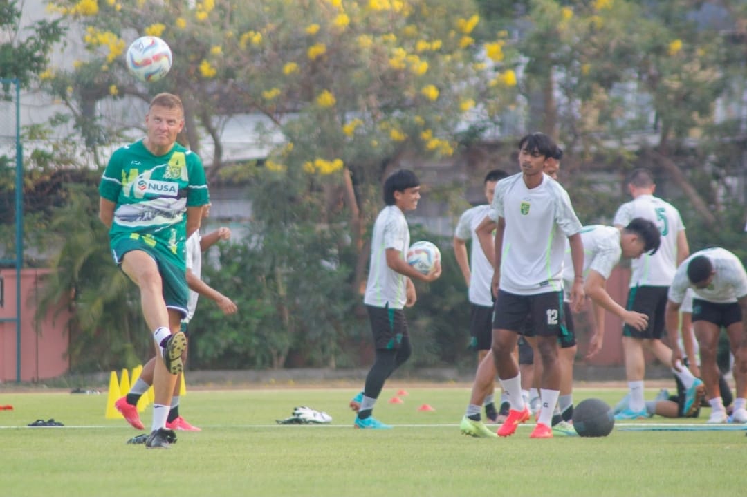 Menang Lawan Arema, Josep Gombau Puji Mentalitas Skuad Green Force