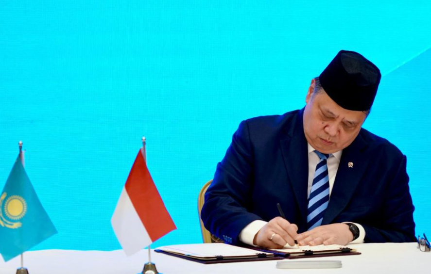Perkuat Kemitraan Global, Menko Airlangga Temui Perdana Menteri Kazakhstan, Rusia, dan Belarus 