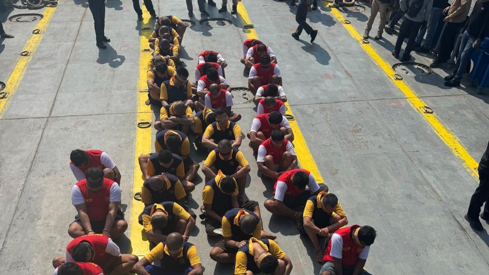 37 Napi Berisiko Tinggi dari Jawa Timur Dipindah ke Nusakambangan