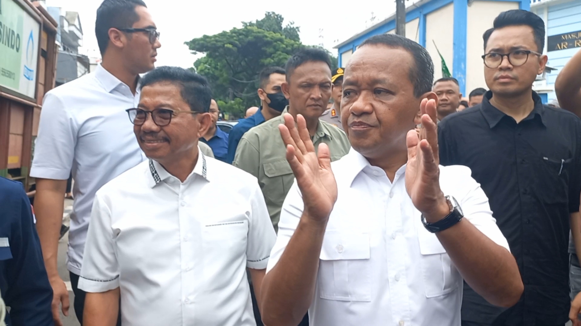 Disinggung Kapan Bertemu Prabowo, Bahlil Irit Bicara: Sudahlah, Gue Lagi Urus Gas!