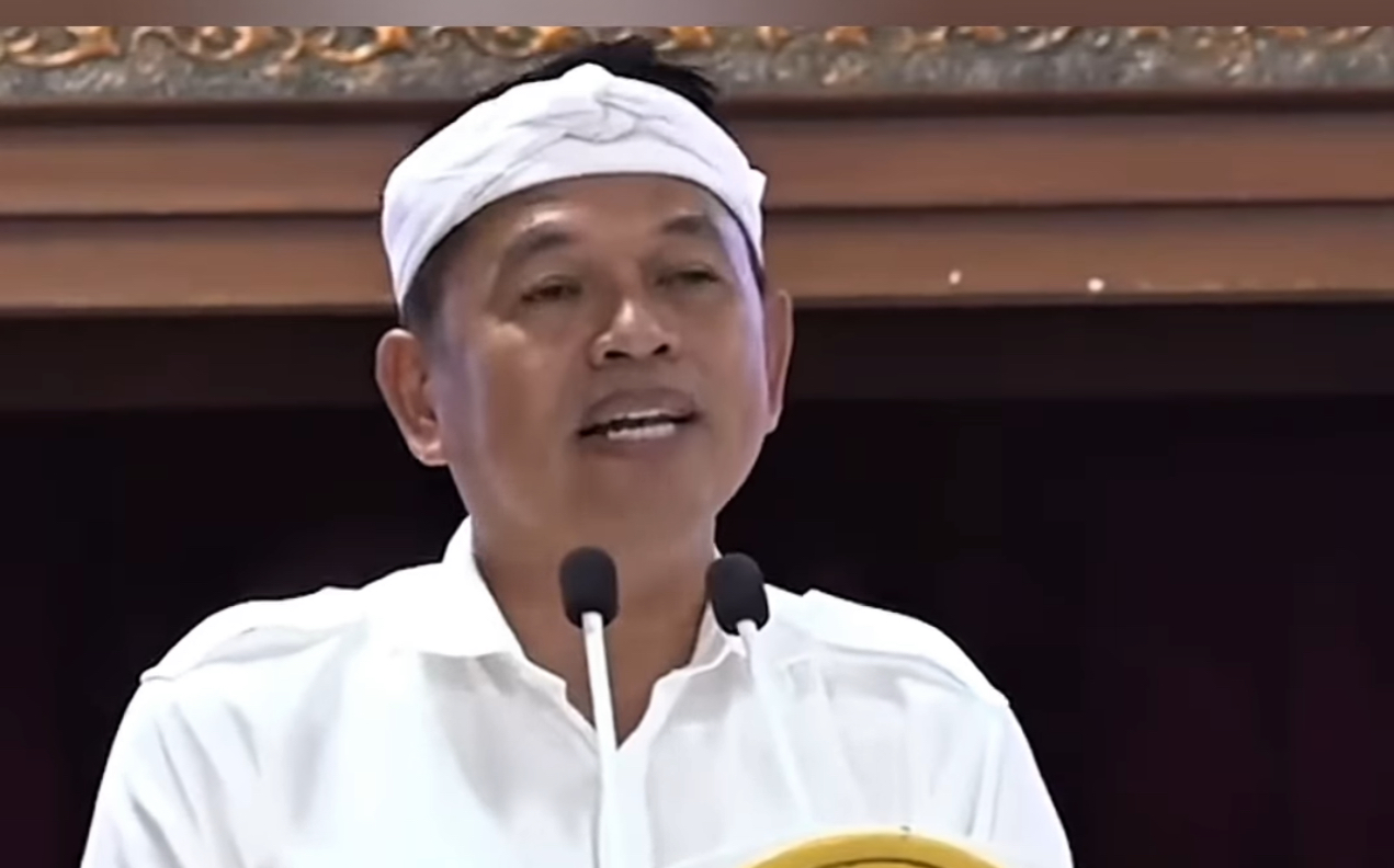 Dedi Mulyadi Dijuluki 'Gubernur Konten', Klaim Hemat Anggaran Iklan Rp47 Miliar: Langkah Efisien atau Bumerang Politik?