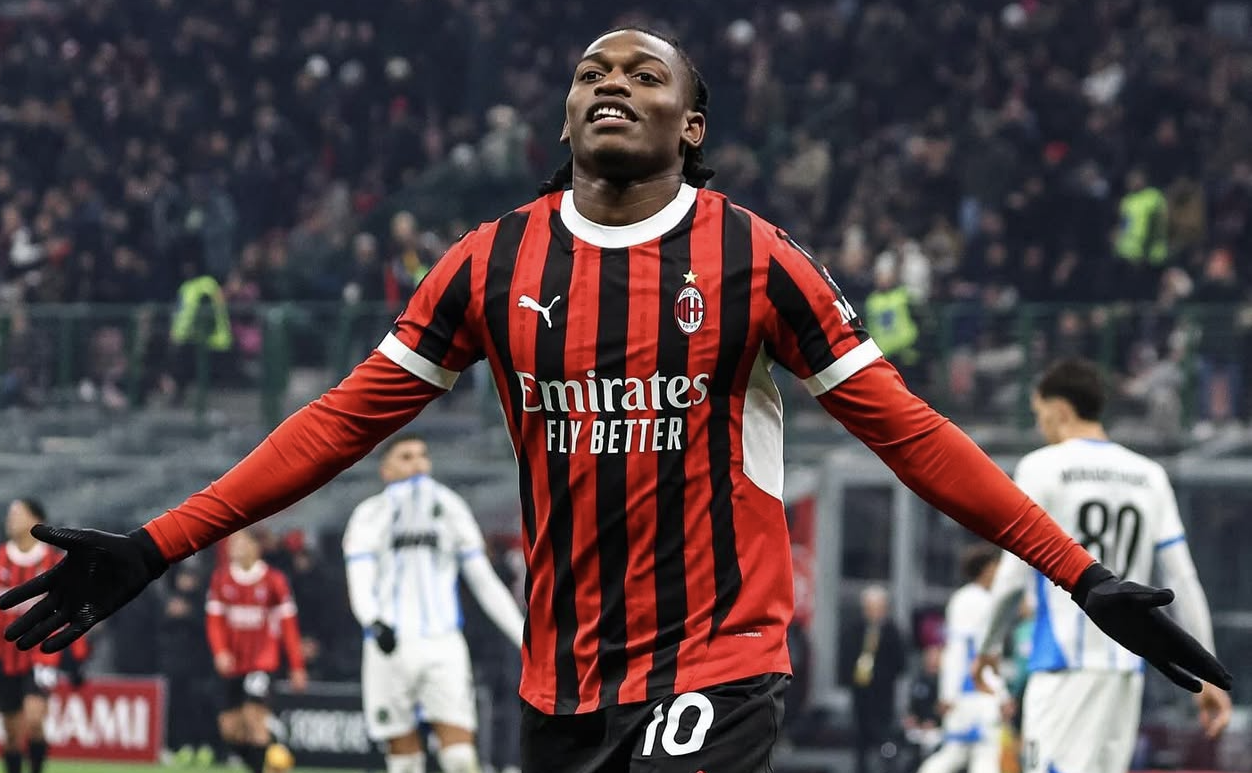 Arsenal Berburu Rafael Leao dan Diminta Tebus Julian Alvarez Rp3,9 Triliun Musim Panas 2026