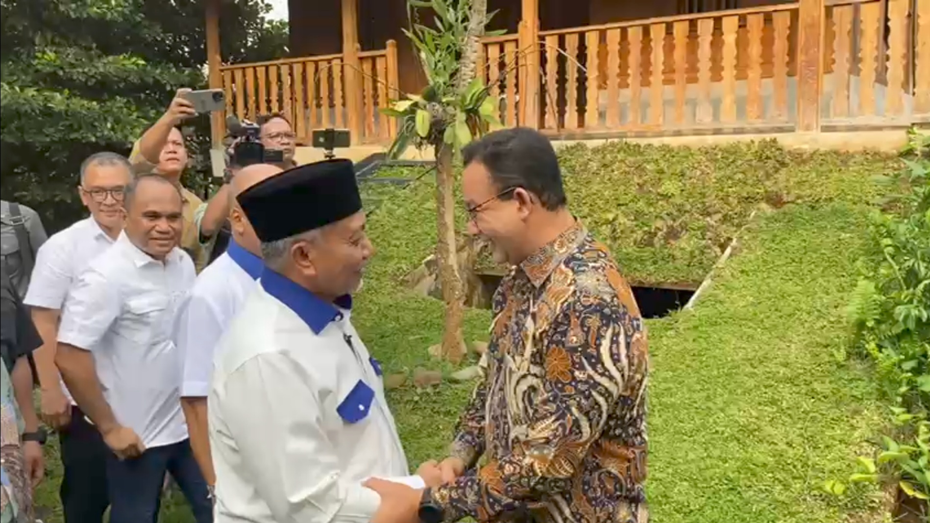 Tak Lagi Bersebrangan, Anies Doakan Syaikhu-Sukses di Pilkada Jawa Barat