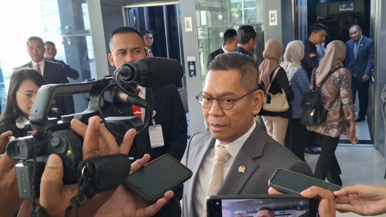 Wakil Ketua DPR RI Adies Kadir Bantah Kabar soal Tunjangan Beras Naik Hingga Rp12 Juta