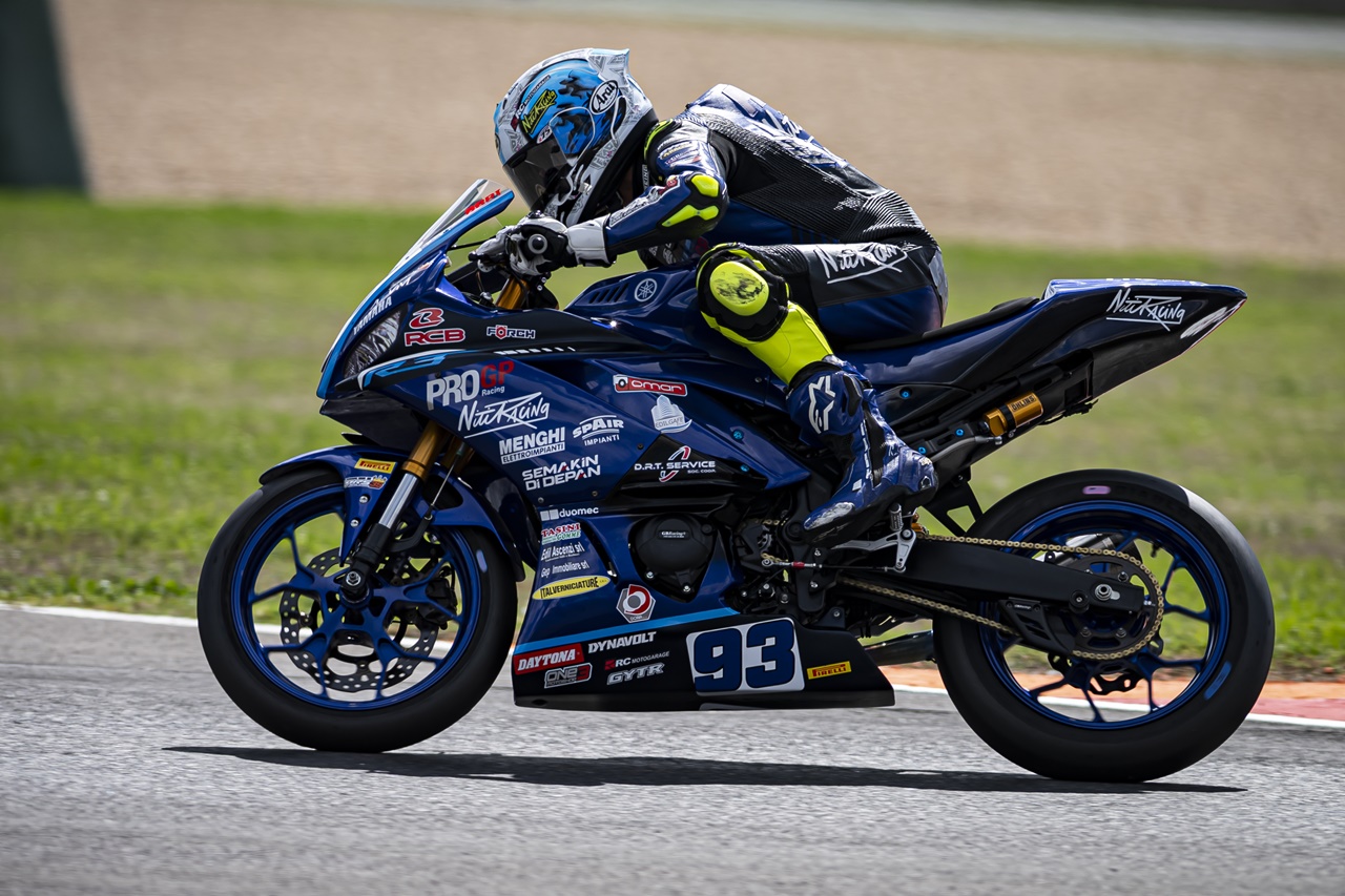 Debut Impresif Arai Agaska di WSS300, Mampu Duel dengan Pembalap Dunia