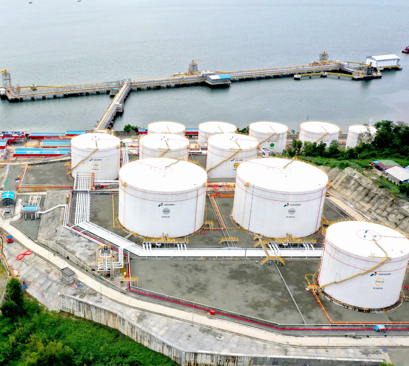 Pertamina Perkuat Distribusi BBM ke Indonesia Timur: Fuel Terminal Tanjung Batu Resmi Beroperasi