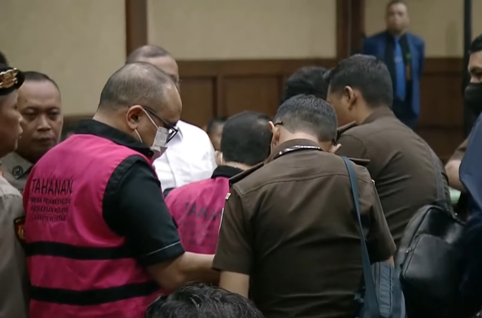 Majelis Hakim Tolak Eksepsi Terdakwa Anang Achmad Latif dan Yohan Suryanto, Ini Alasannya