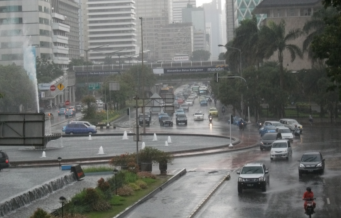 Genangan Air di Jakarta Berangsur Surut, Tinggal 57 RT yang Masih Terendam