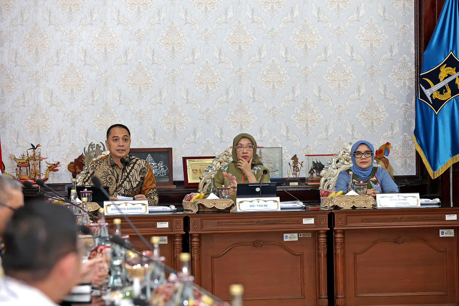Eri Cahyadi Pamer Capaian Surabaya ke Menpan RB, Nol Kemiskinan Ekstrem hingga IPM Tertinggi se-Jatim