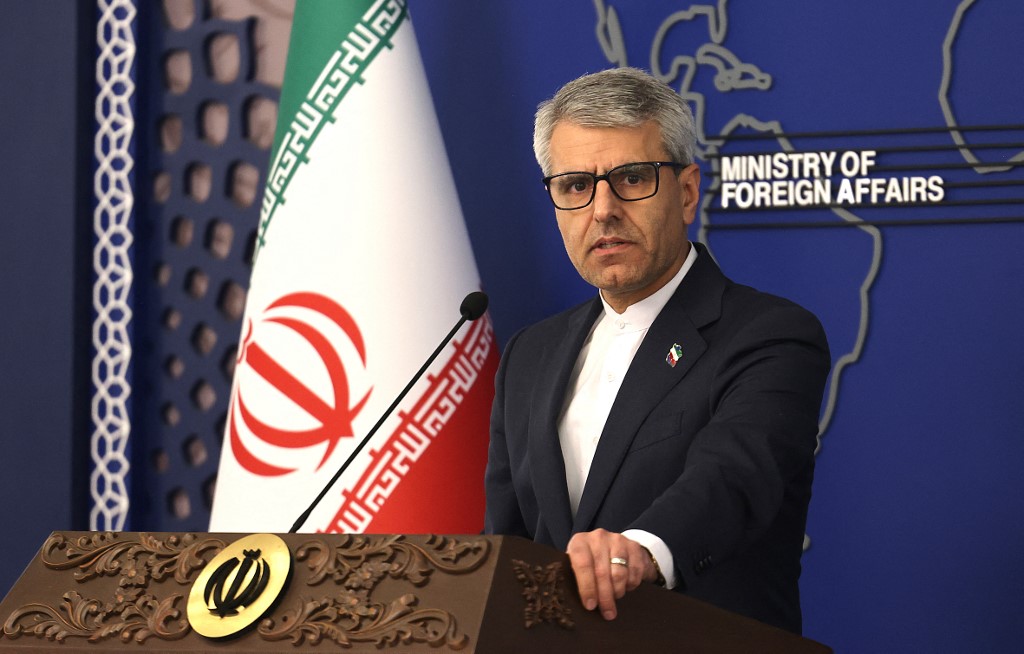 Bantah Klaim Trump, Iran Tak Akan Serahkan Stok Uranium: Cadangan Nuklir Sama Sucinya dengan Tanah Persia 